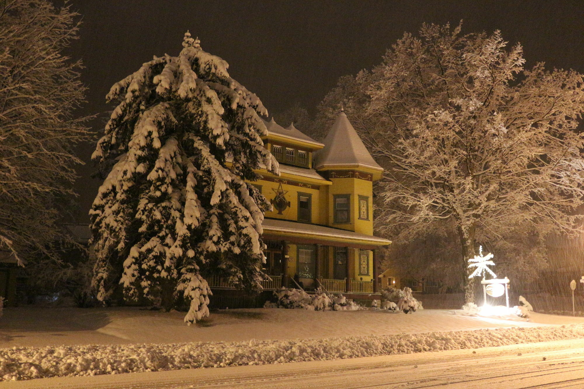 Sleepy Hollow B&B Gananoque Exterior foto
